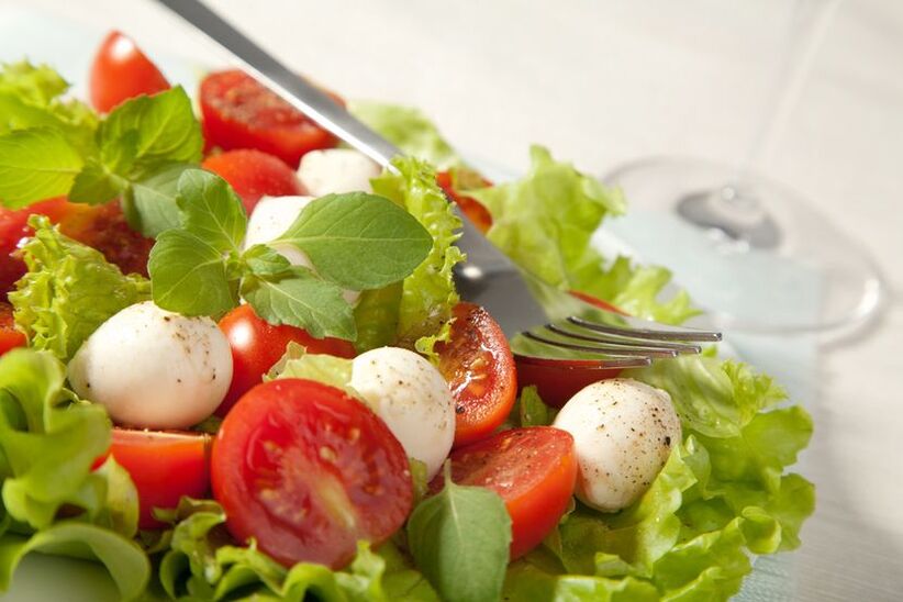 barazki entsalada Dukan dietarako